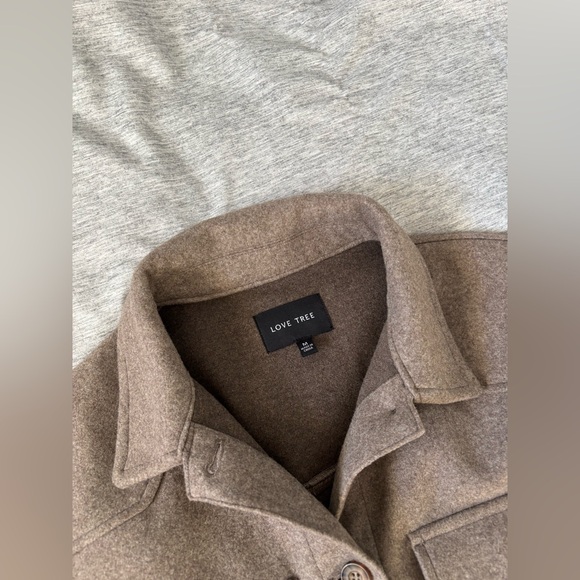 Brown shacket - Picture 3 of 3